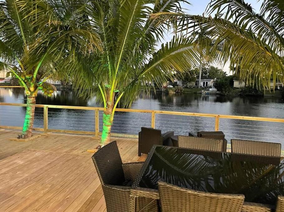 5-Star Lakefront Oasis In Hollywood-Hard Rock Casino ฟอร์ต ลอเดอร์เดล ภายนอก รูปภาพ